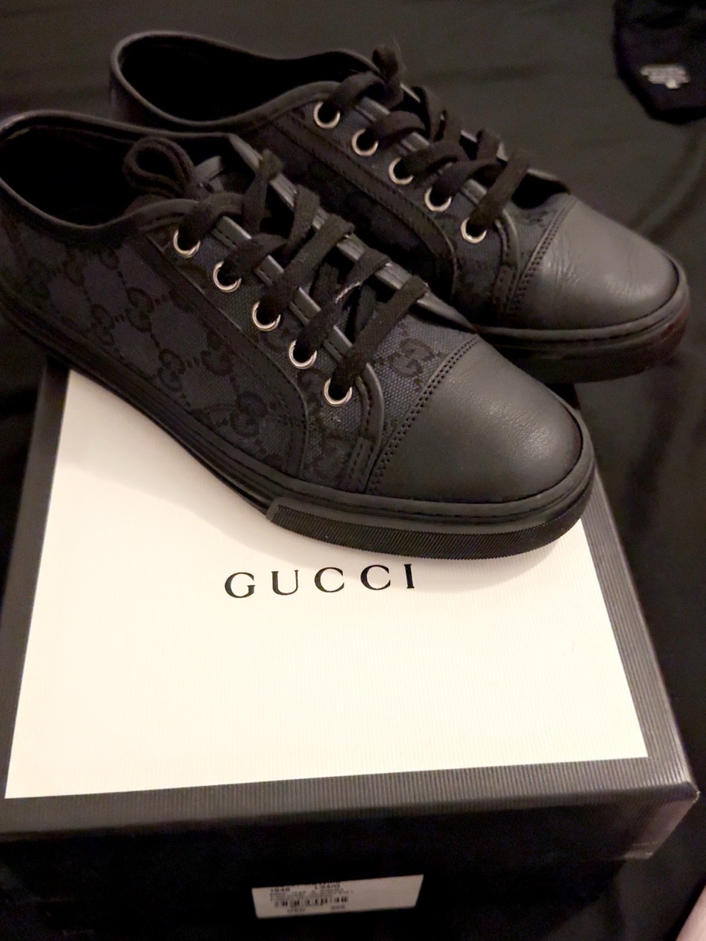 Gucci Men’s Black GG Canvas & Leather Low-Top Sneakers